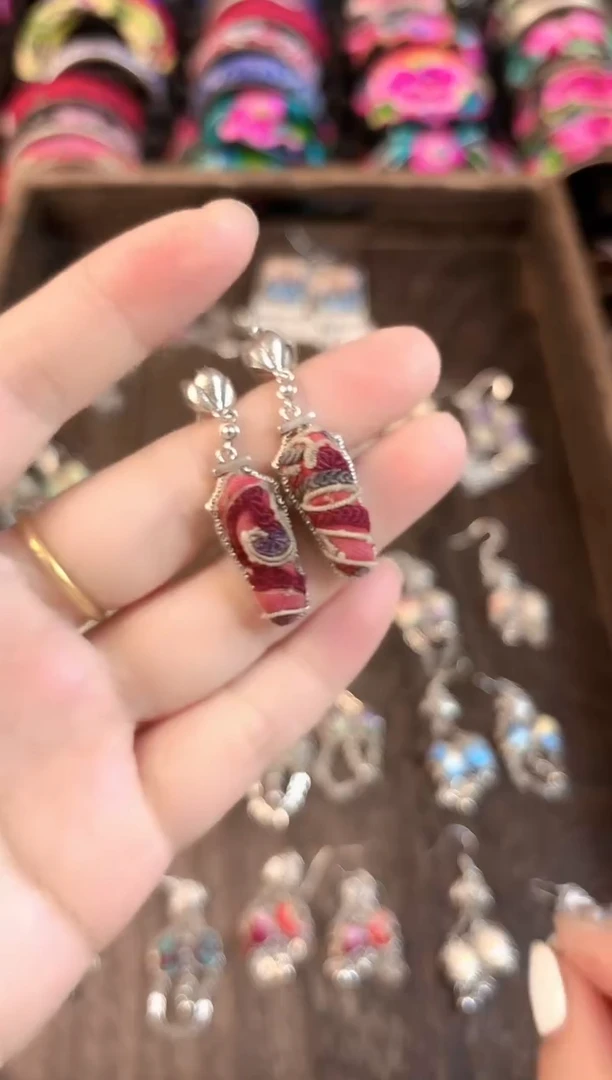 织绣艺枝独绣老绣饰品193