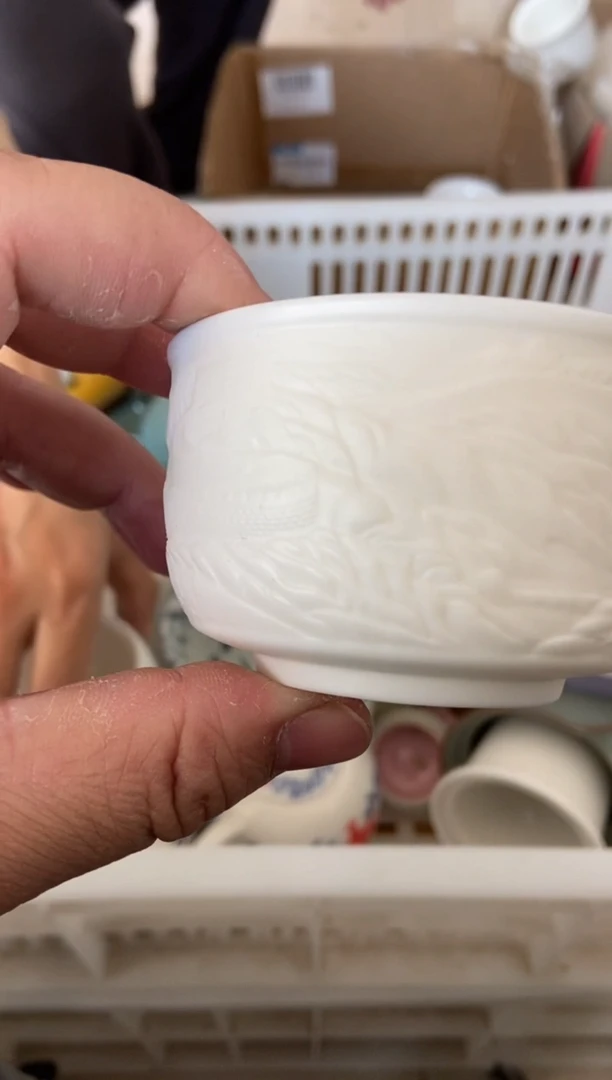 杯无运费险有瑕疵的摄影的产品有使用过的痕迹有点脏介意勿拍