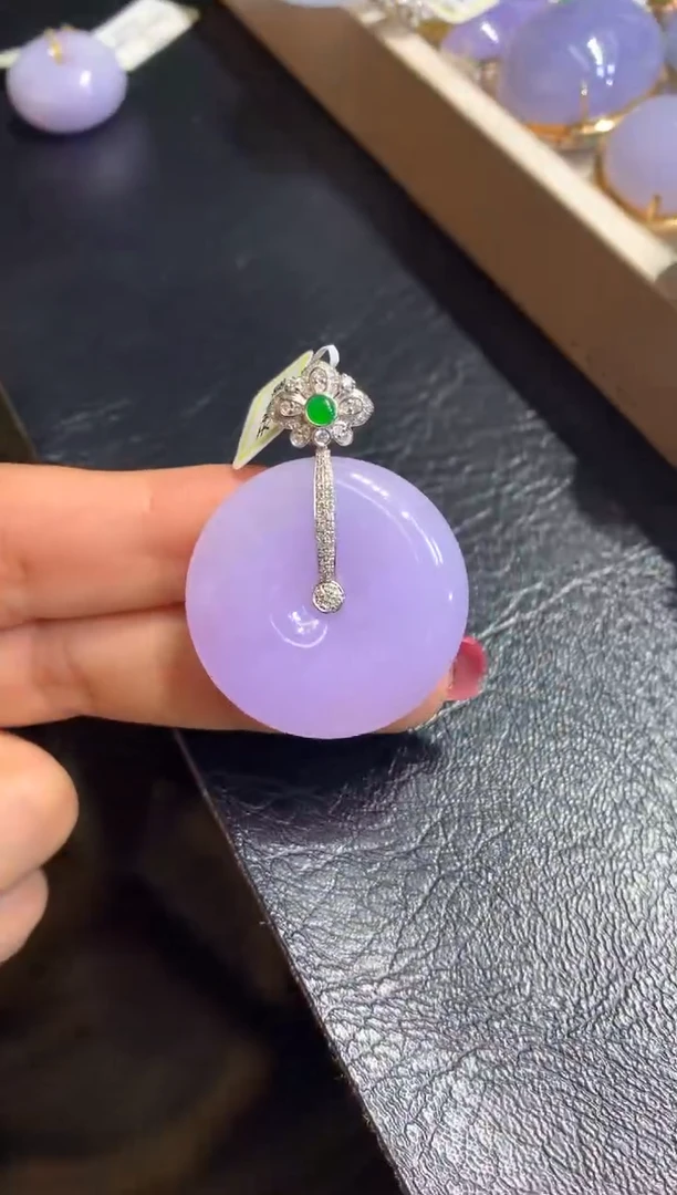 吊坠(不含链)18K金镶嵌翡翠翡翠A货