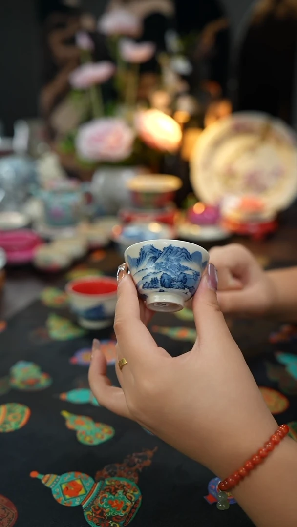 雨香斋景德镇手工手绘山水主人杯