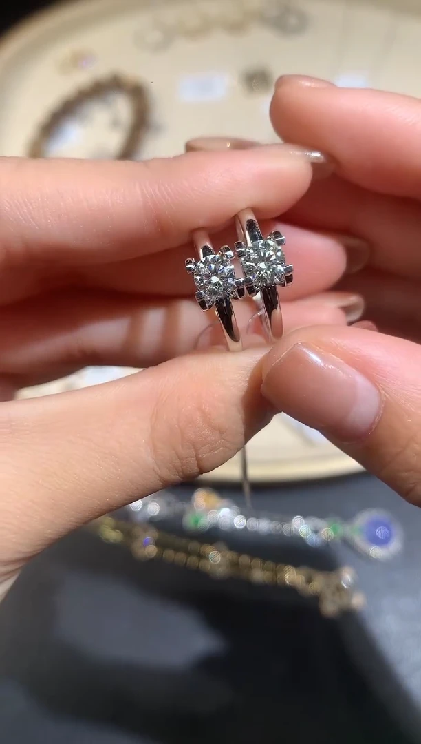 18K金镶嵌戒指钻石戒指多样性发货一件A339|3980