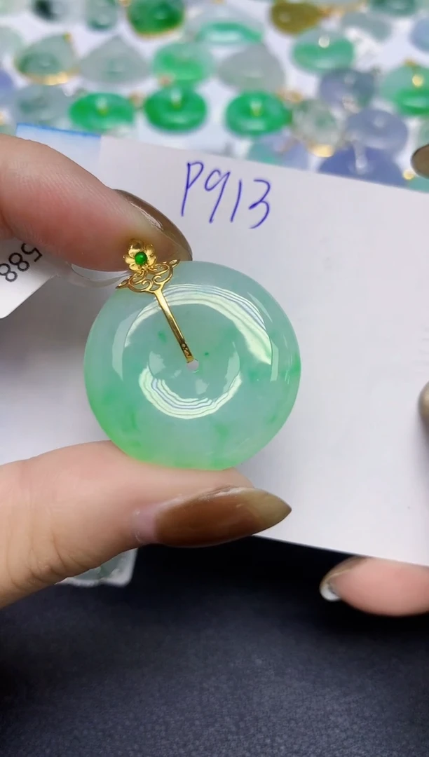 颈饰18K金镶嵌翡翠天然缅甸翡翠A货翡翠百元以上9元证书费自理