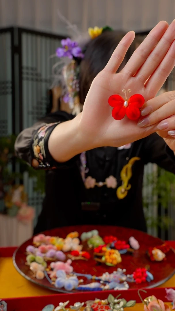 刺绣非遗苏绣绒花