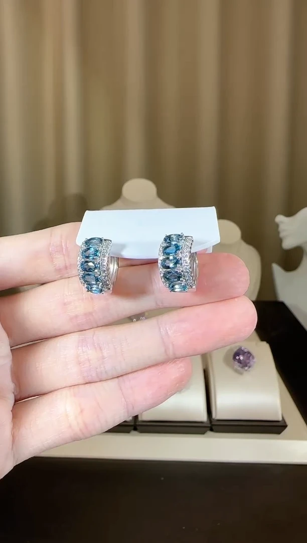 【闪购商品】托帕石耳饰银S925镶嵌设计款