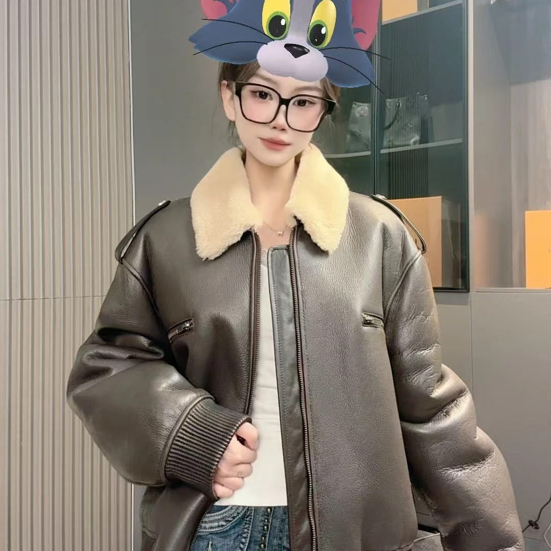 (ZHANG.KeKe）冬季时尚气质温柔百搭保暖女士皮毛一体外套XT83322