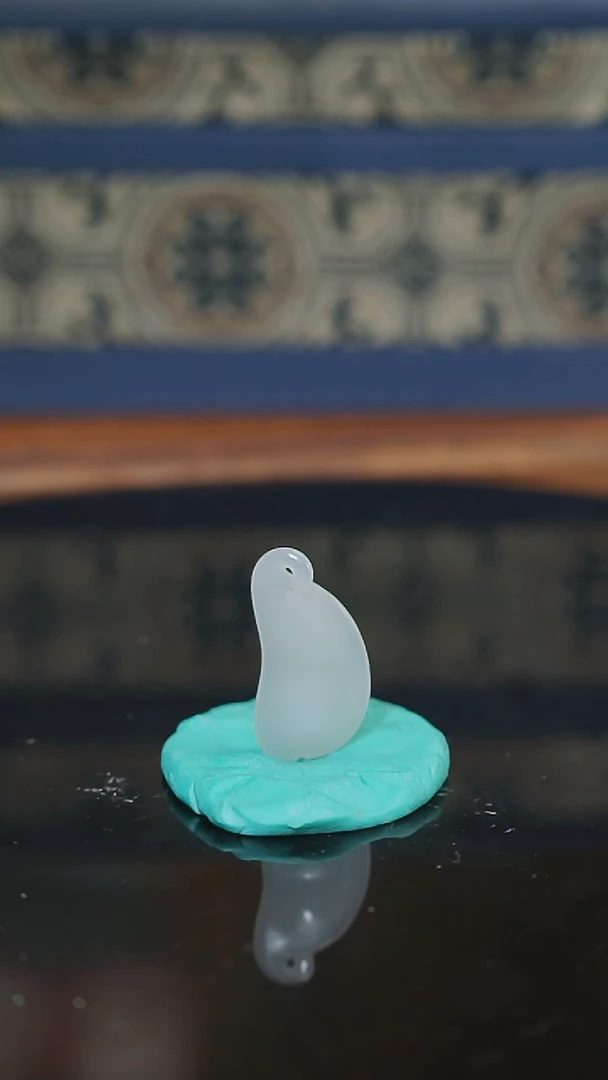 和田玉未镶嵌挂件苏工  福豆 2.1g