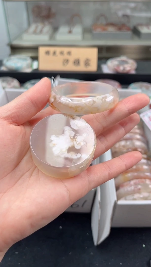 未镶嵌手镯石英质玉50圈口（赠品镯心）3889001
