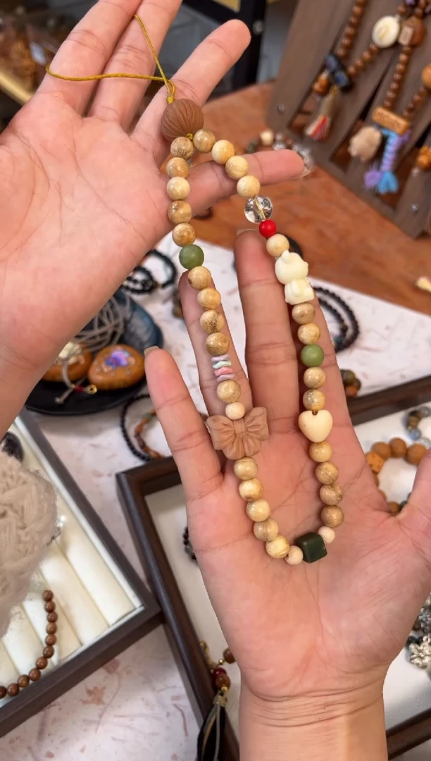 非洲檀香无事牌奶香木 手机挂