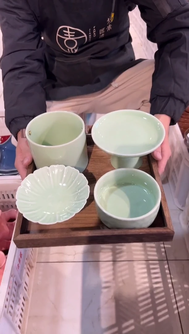瓷片瓷微瑕商品 介意勿拍 带托盘