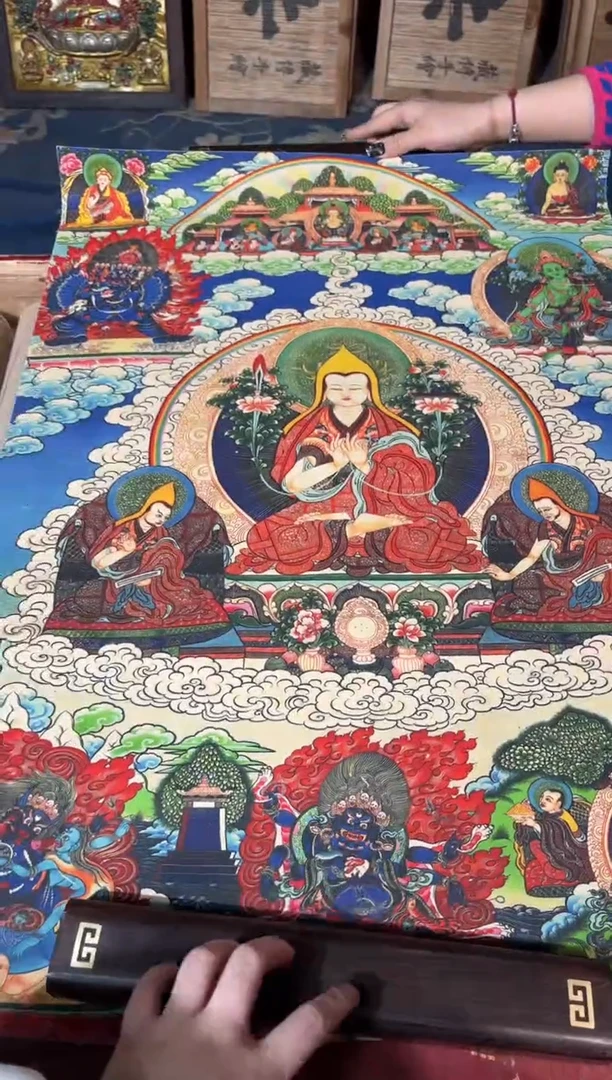 卷轴画龙妹的唐卡tk16