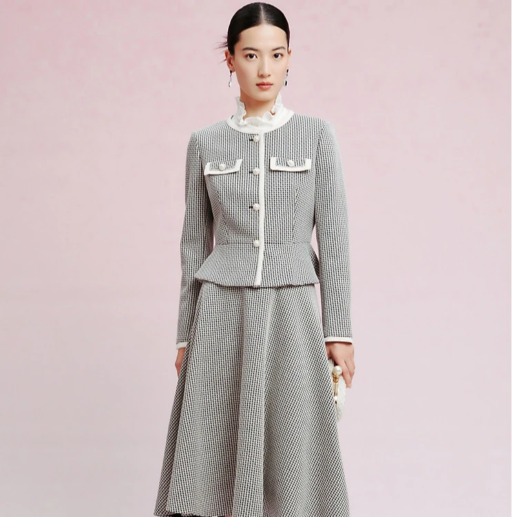 【晨粉专享价】春季短款外套收腰上衣女上装女式外套