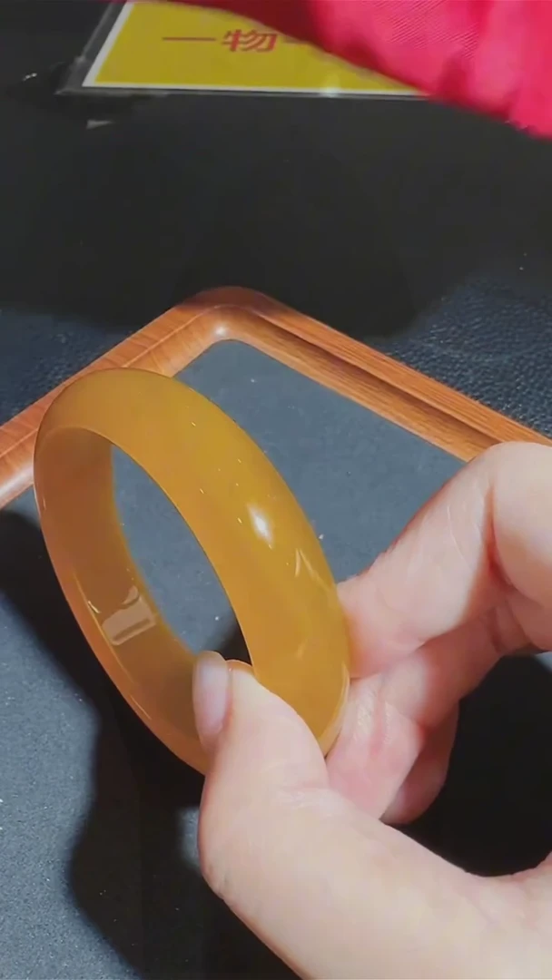 玛瑙/玉髓手镯未镶嵌手镯