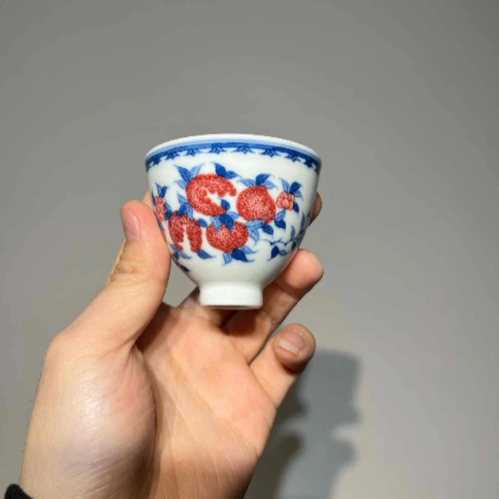 邵春霞 青花釉里红三多小鸡心杯