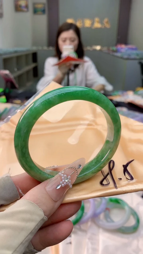 未镶嵌手镯翡翠0030695960