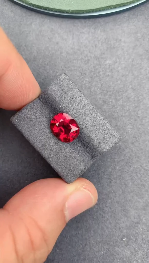 未镶嵌裸石碧玺3.1ct 卢比来碧玺