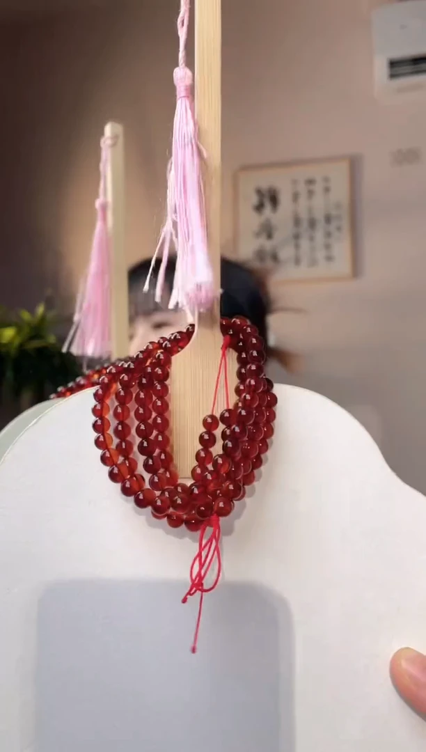 裸石琥珀未镶嵌5+血珀108
