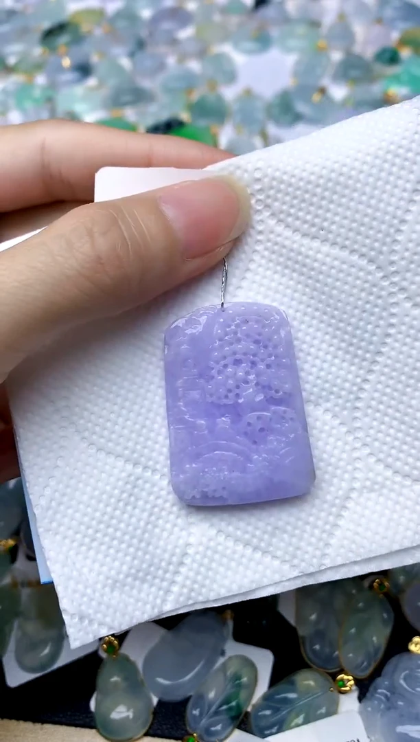 颈饰未镶嵌翡翠天然A货翡翠