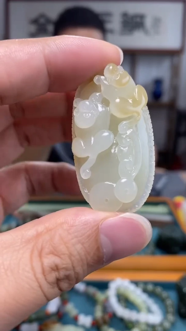 颈饰未镶嵌和田玉97