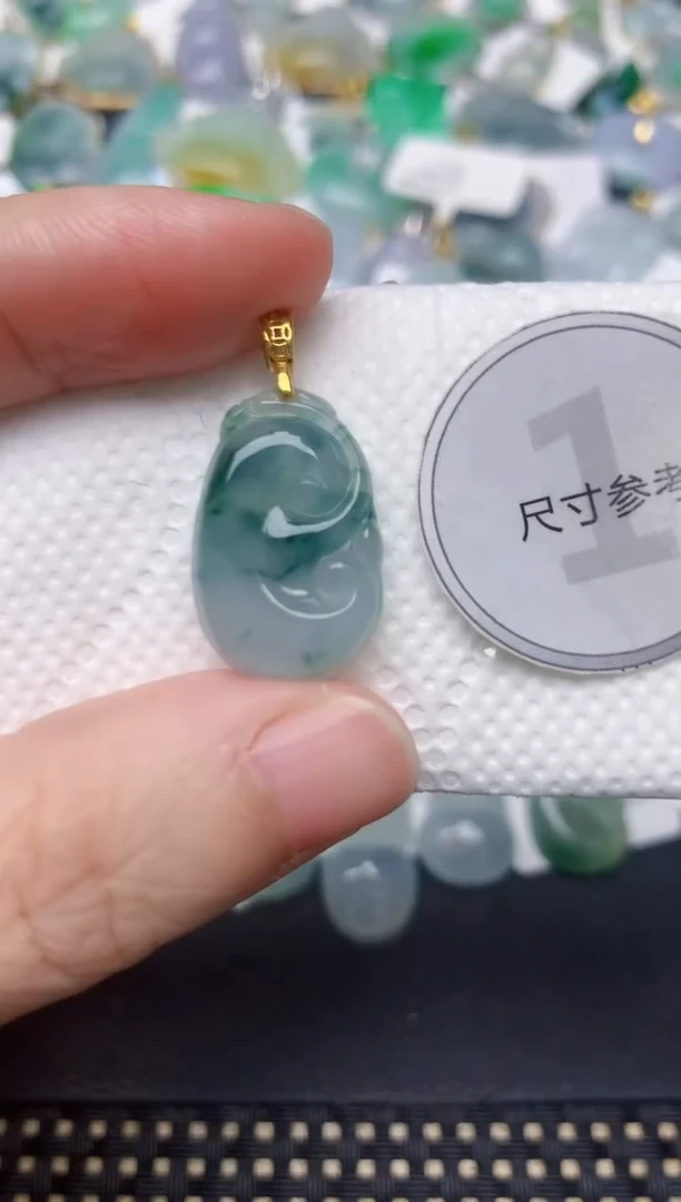 颈饰未镶嵌翡翠天然缅甸A货翡翠