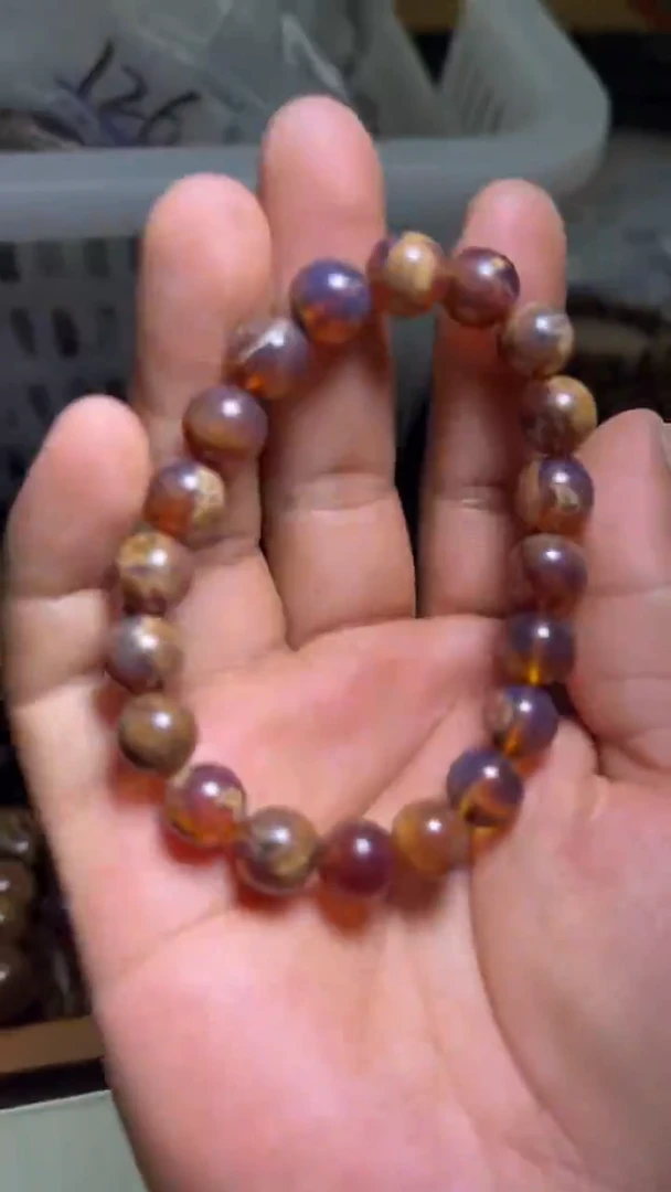 裸石琥珀未镶嵌47