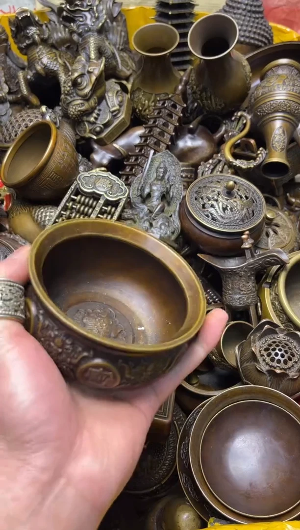 精美铜器，点击下单