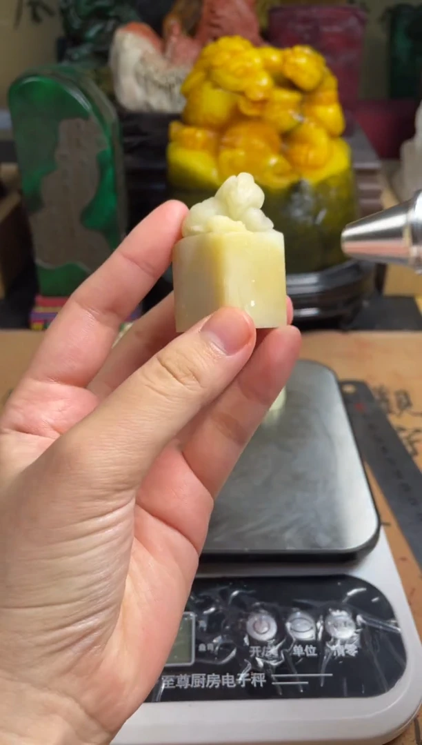 寿山石印石芙蓉石貔貅章料