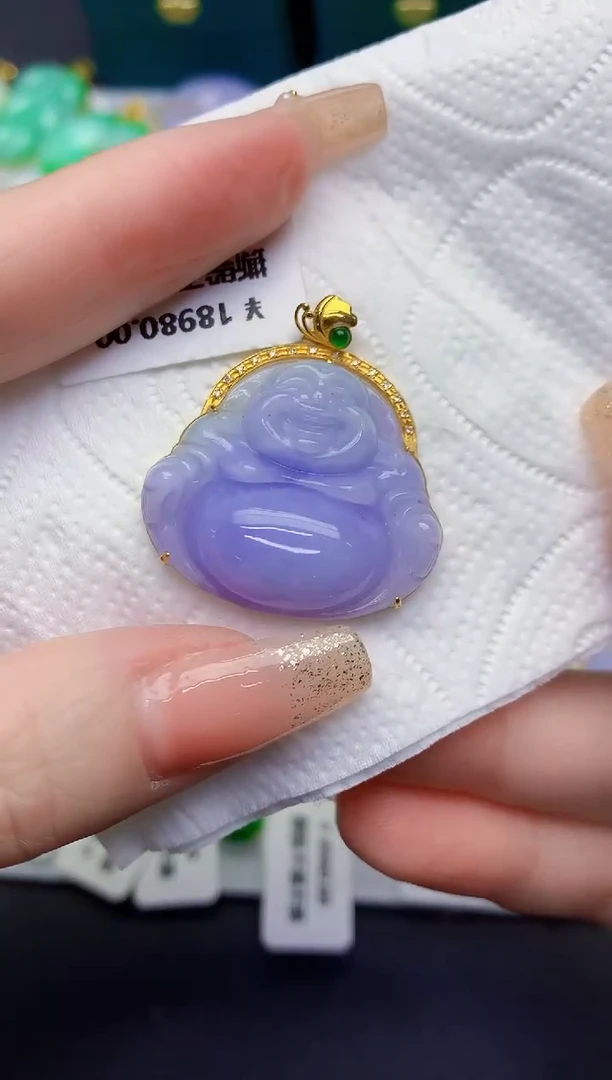 颈饰18K金镶嵌翡翠缅甸天然翡翠A货