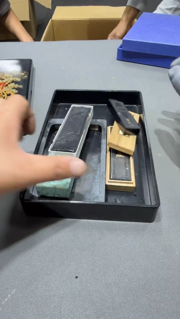 朱*乖小四孤品收藏中古品