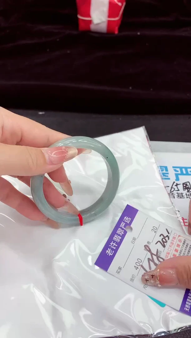 翡翠手镯未镶嵌1111111111111