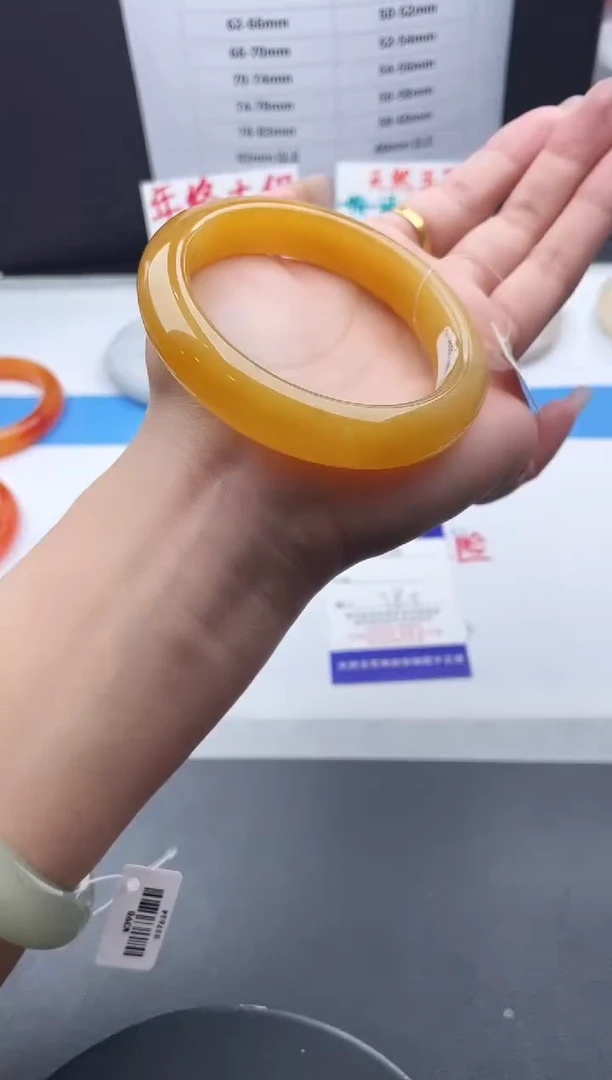 未镶嵌手镯石英质玉j179-HB58+