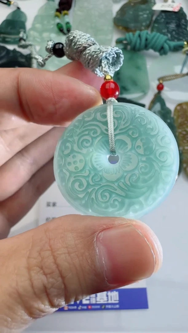【闪购商品】翡翠颈饰未镶嵌多样性随机发其一