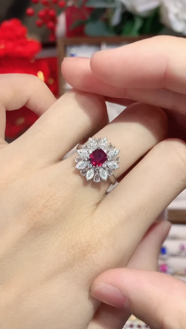 铂Pt950镶嵌戒指红宝石0.85ct/天然宝石/七天无理由