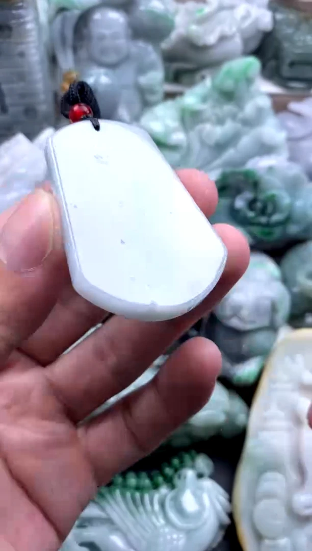 吊坠(不含链)未镶嵌翡翠1