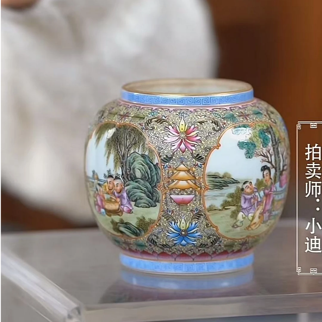 国呈拍卖古董瓷器