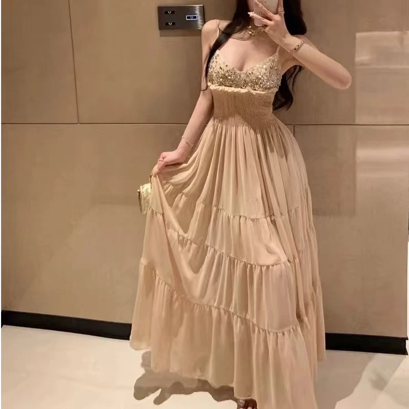 2025上新法式名媛千金气质亮片轻奢设计感纯欲收腰长裙