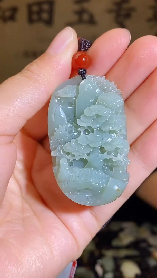 颈饰未镶嵌和田玉1