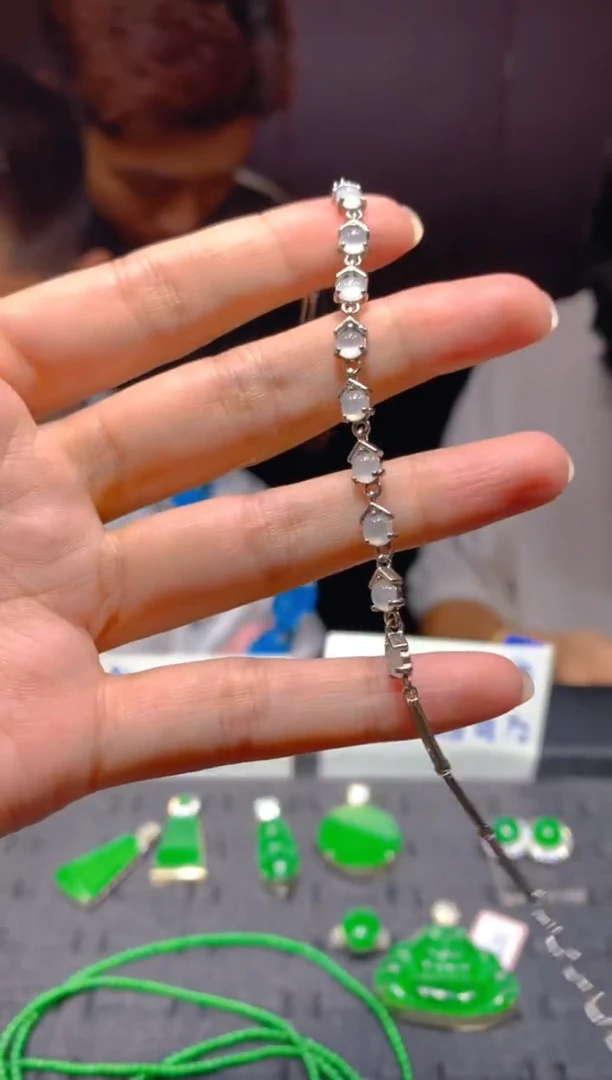 未镶嵌定制翡翠90多样性发货（发其一）