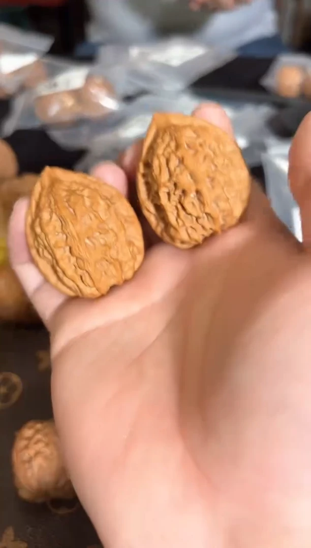 把件核桃全品36尺沈阳鸡心