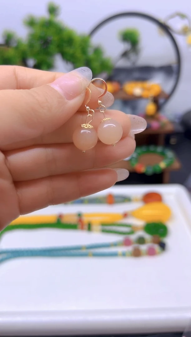 【闪购商品】和田玉耳饰14K金镶嵌耳饰E672