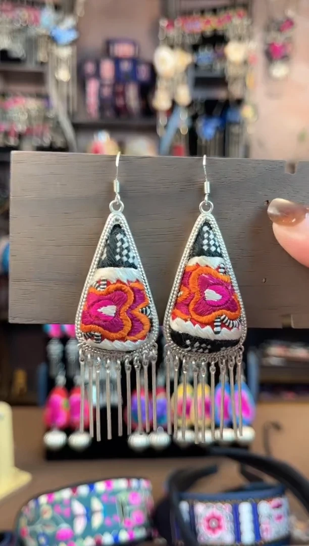 织绣民族风手工非遗老绣饰品457