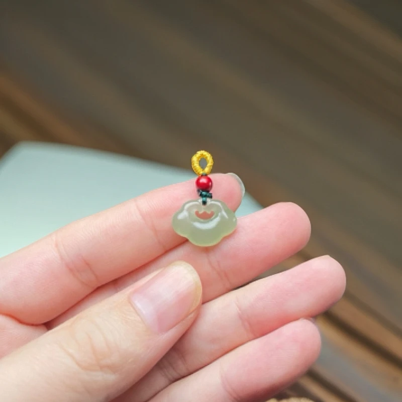 天然和田玉如意锁卡15时尚精美珠宝手工