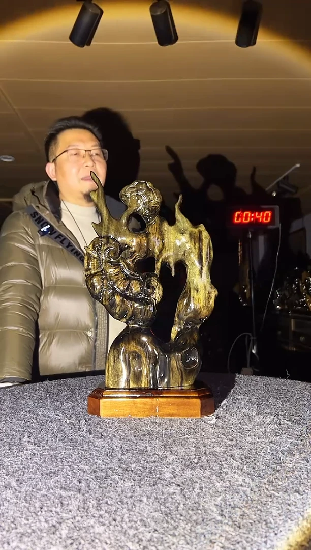 金丝楠木雕款大*金丝楠木摆件