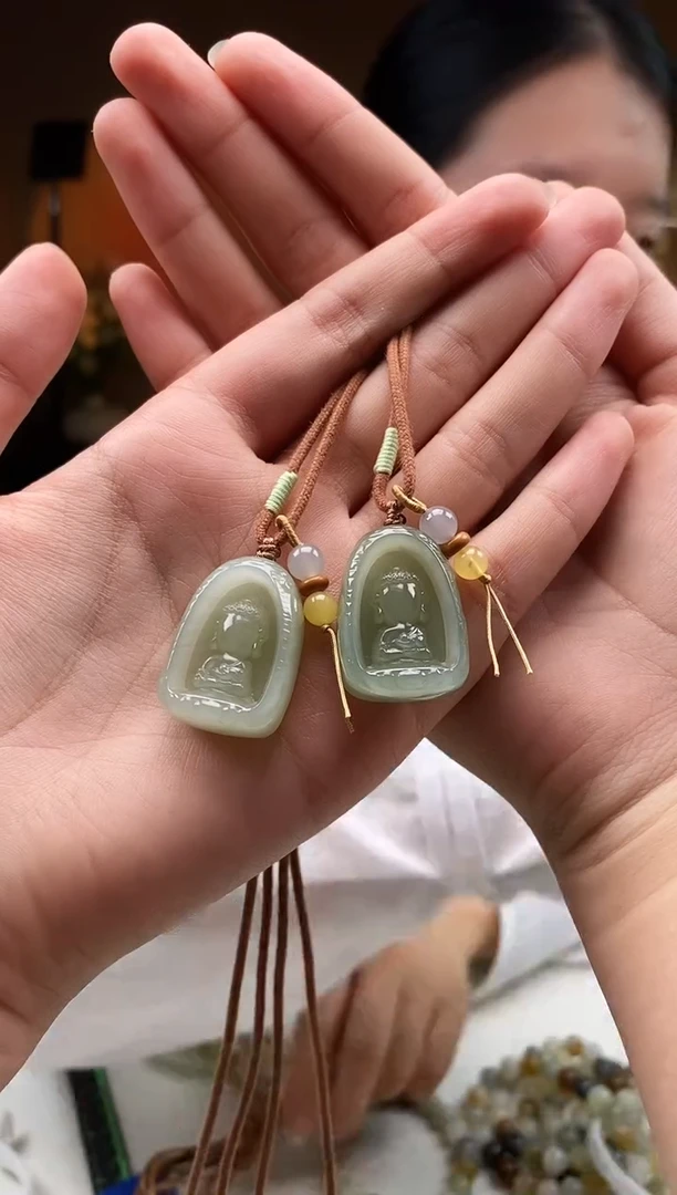 颈饰未镶嵌和田玉28左右葡萄无相佛2多样性发一