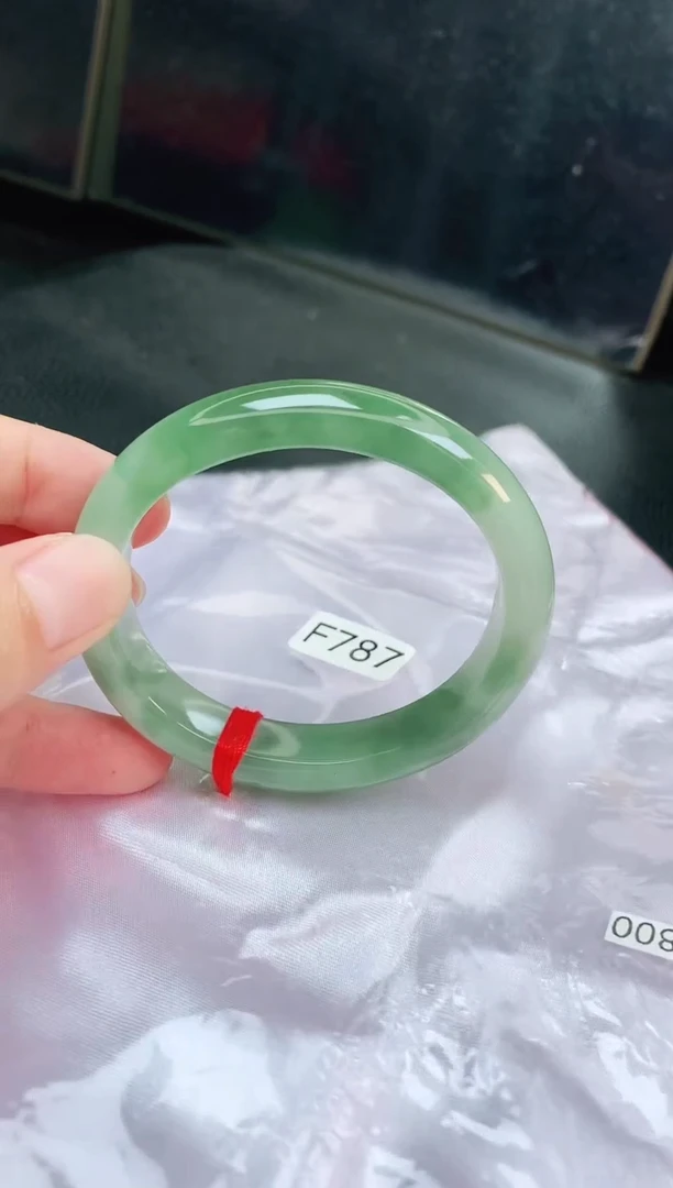 翡翠手镯未镶嵌缅甸天然A货5051