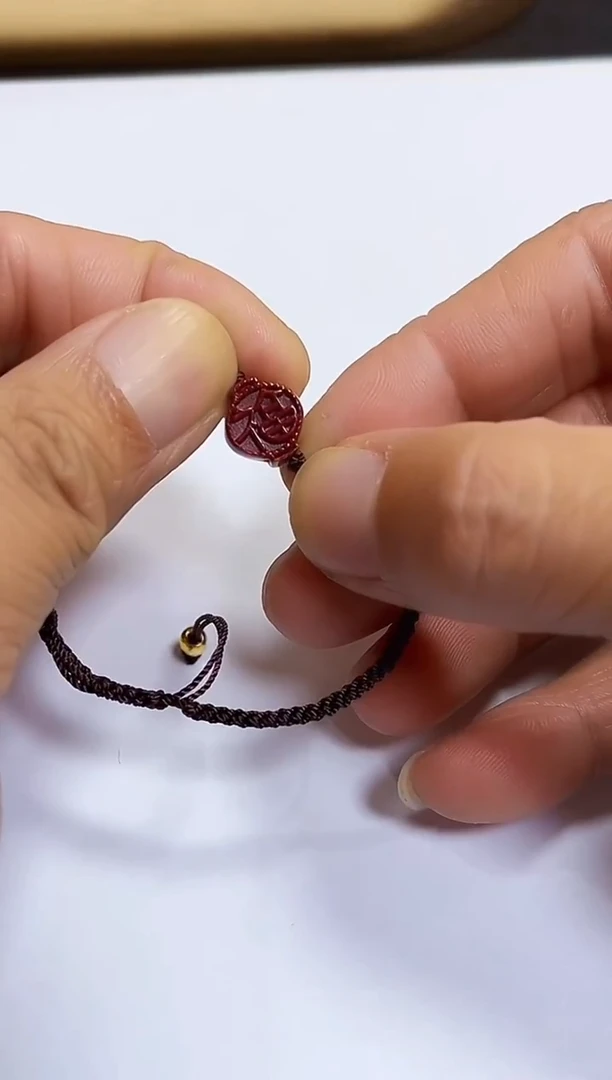 颈饰未镶嵌翡翠手链