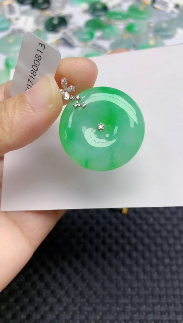 翡翠18K金镶嵌颈饰天然缅甸A货翡翠百元以上9元证书费自理