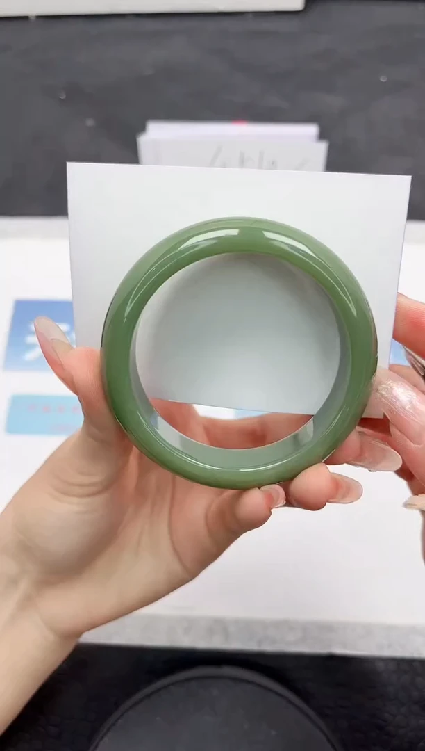 【闪购商品】石英质玉手镯未镶嵌L245-55.7