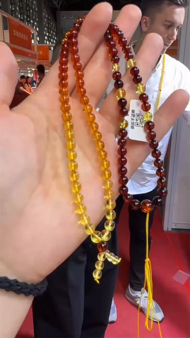 未镶嵌琥珀手链上海珠宝展假一罚十