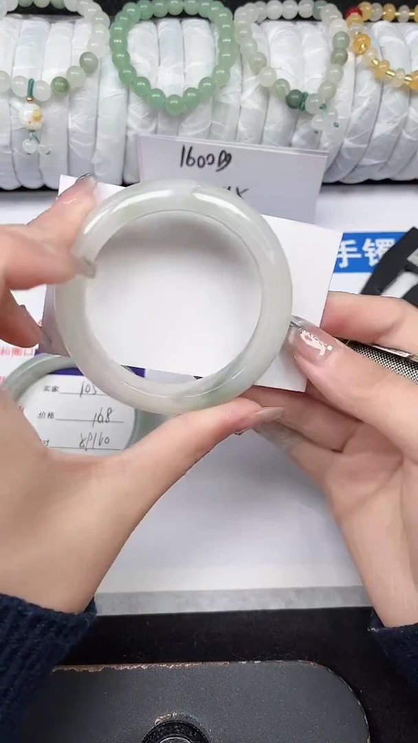 未镶嵌手镯石英质玉106-53/54