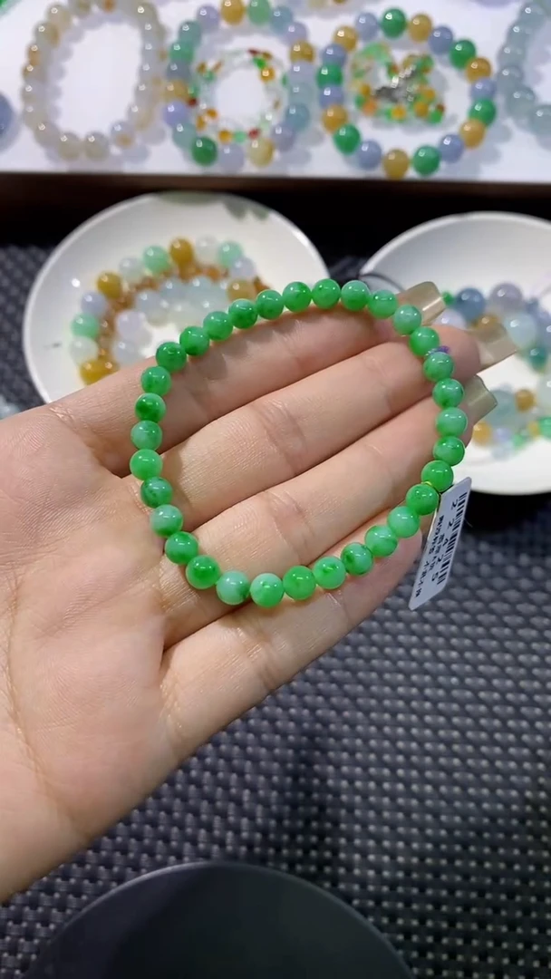 散珠翡翠卡5.5手串